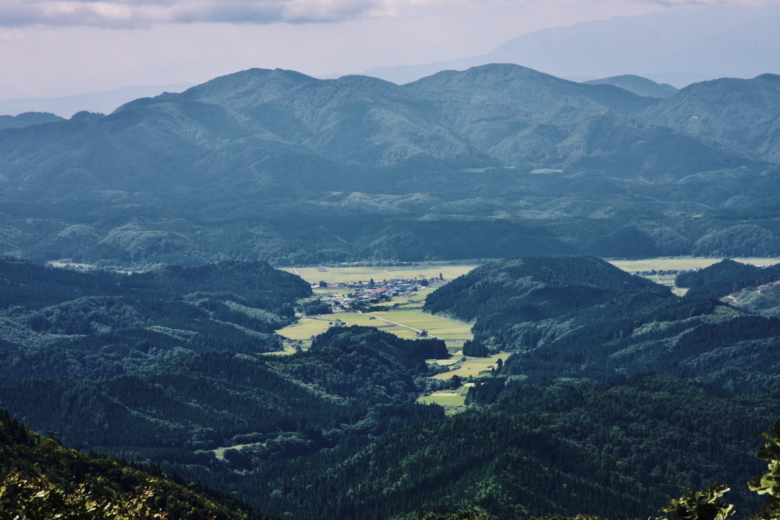 mogamimachi-main-title-scaled.jpg